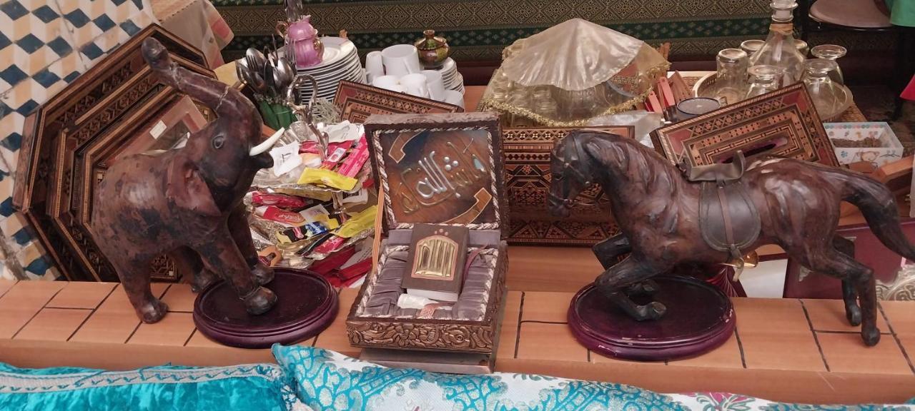 Riad Lala Zakia Мулей Идрис Екстериор снимка